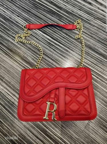 Новая красная сумочка (фото #1)