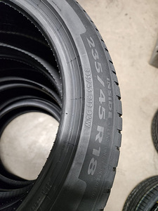 Pirelli CINTURATO P7 (P7C2) 235/45R18 (3 foto / 4)