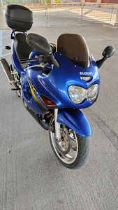 Suzuki GSX 600 59kW (9 foto / 10)