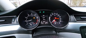 Škoda Superb 1.8 118kw (3 foto / 9)