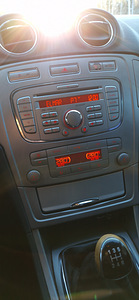 Ford Mondeo 2009a 2.0 107kw üv 5.2025 (12 foto / 13)