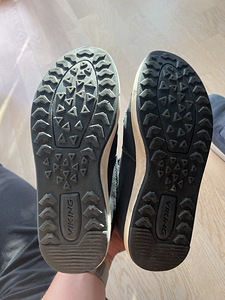 Jalatsid poisile s. 35-36,5 Viking, Skechers, Nike, Vans (3 foto / 6)
