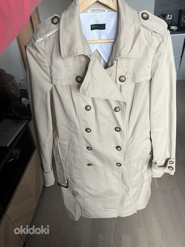 Пальто United Colors of Benetton р. 38