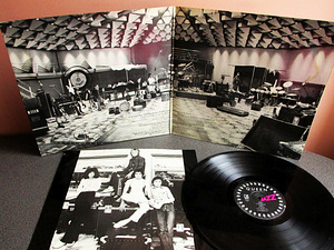 Queen - Jazz (USA, Poster, Embossed cover) (3 foto / 7)