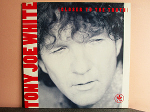 Tony Joe White - Closer To The Truth (1 foto / 4)