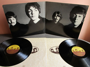 The Beatles - Love Songs (2 LP, USA, 26-page booklet ) (3 foto / 10)