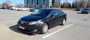 Toyota Avensis 1.8 108kW (3 foto / 11)