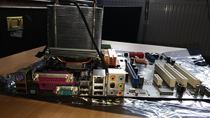 Phenom x4 955 BE + Asus M3a78, 8gb ram. Post hinnas (2 foto / 3)