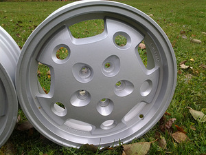 Valuveljed Ford/Renault 15 (2 foto / 3)