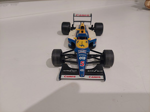 Williams F1 Võitja 1992. Nigel Mansell. 1:22 mudelauto (2 foto / 5)