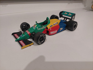 Benetton F1 1989. Нельсон Пике. Модель автомобиля 1:22
