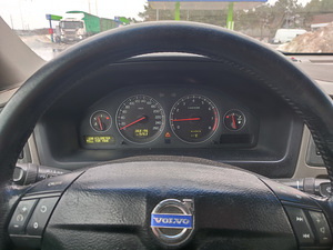 Volvo s60 (8 foto / 8)