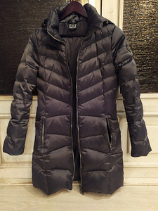 Emporio Armani jope S (3 foto / 5)
