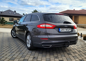 Ford Mondeo TITANIUM 2.0 132kW (3 foto / 12)