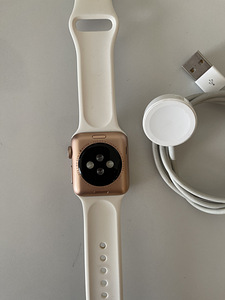APPLE WATCH 3 Series 38mm Rose Gold (3 foto / 3)