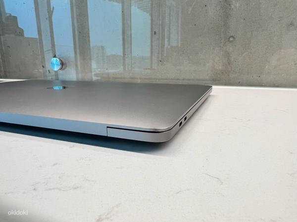 MacBook Pro 15.4” 2017 Space Grey / TouchBar (foto #4)