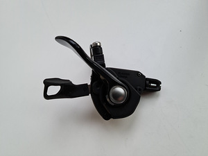 Front shifter Shimano XT Rapidfire 3 speeds SL-M8000 (2 foto / 2)