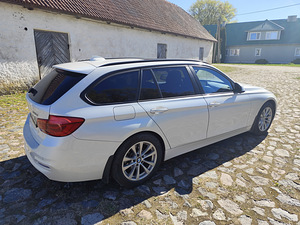 BMW 320D (3 foto / 9)
