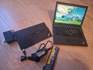 Lenovo x250 +dokk +2 akut (1 foto / 2)