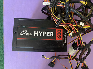 Toiteplokk fsp hyper 600w (1 foto / 2)