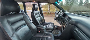 Volvo v70 2.5TDI В ХОРОШЕМ СОСТОЯНИИ (9 фото из 13)