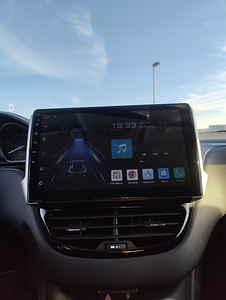 Peugeot 208 1.6 (6 foto / 15)