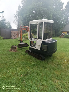 Мини-экскаватор Kubota KX-41 1.6T (7 фото из 10)