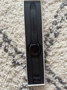 Samsyng watch 4 (1 фото из 2)