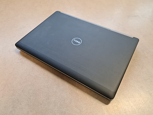 Dell Precision 7720 i7-7700HQ/32GB/17,3 FullHP IPS/ P3000 (2 foto / 2)
