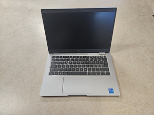 Dell Latitude 5320 i5-1135G7 16GB 256GB 13,3 FullHD IPS (1 foto / 2)