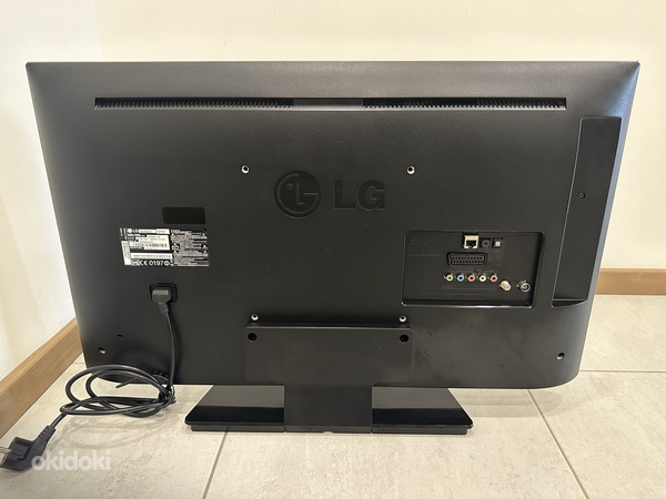 Телевизор LG, 32 дюйма (фото #2)