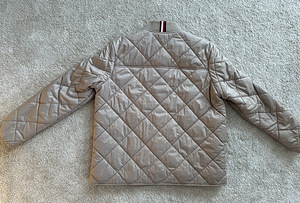 Tommy Hilfiger jope (5 foto / 6)