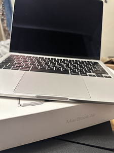 MacBook Air M2 2022 13.6 512 GB (4 foto / 8)