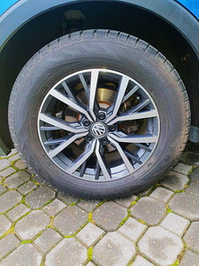 Volkswagen Tiguan Allspace (11 foto / 14)