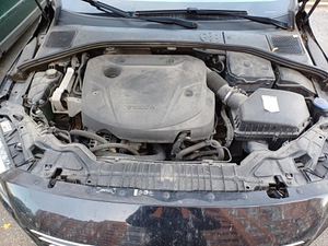 Volvo v 60 (8 foto / 8)