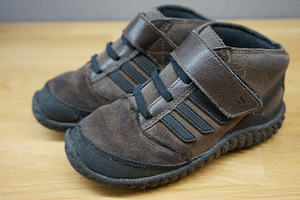 Adidas kõrgemad tossud 26 (2 foto / 4)