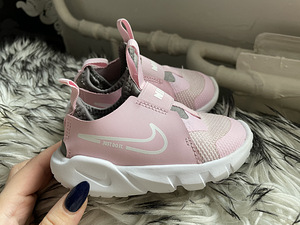 Кроссовки для девочек nike s.22 (1 фото из 6)