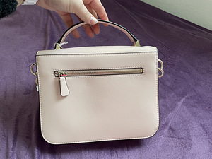 Guess naiste käekott, crossbody kott (2 foto / 6)