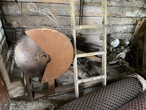 Zid mootoriga kreissaag raamil (2 foto / 2)