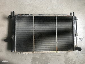 Jahutusradiaator Nissens 62226, Ford Sierra (3 foto / 3)