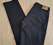 Tommy Hilfiger любит новые джинсы S