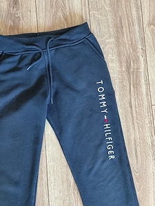 Tommy Hilfiger püksid M (2 foto / 3)