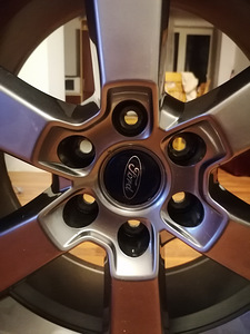 Диски ford 20" + шины Nokian Hakkapeliitta 275/55/20 (2 фото из 5)