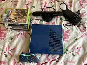 Xbox 360 koos mängude ja Kinectiga (2 foto / 2)