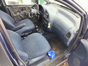 VOLKSWAGEN SHARAN (7 фото из 8)