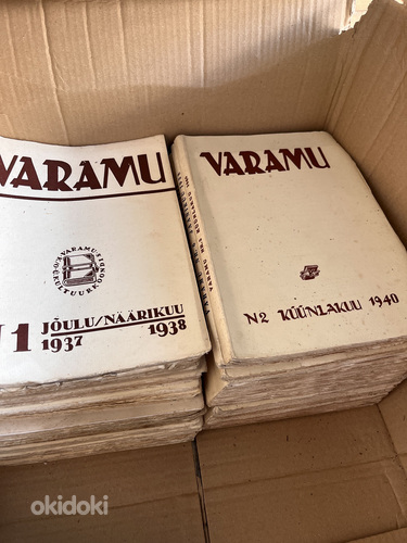 Müüa komplektina (kasti kaupa) erinevaid vanu raamatuid