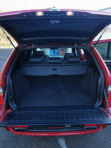 BMW x5 4.8is (13 foto / 13)