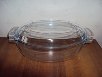 Стеклянная посуда Pyrex, 4,5л