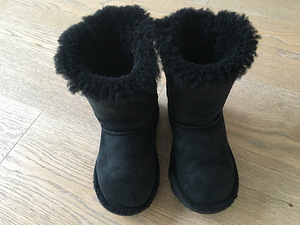 UGG Talvesaapad (3 foto / 4)