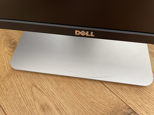 Dell 2K monitor 2715H (4 foto / 4)